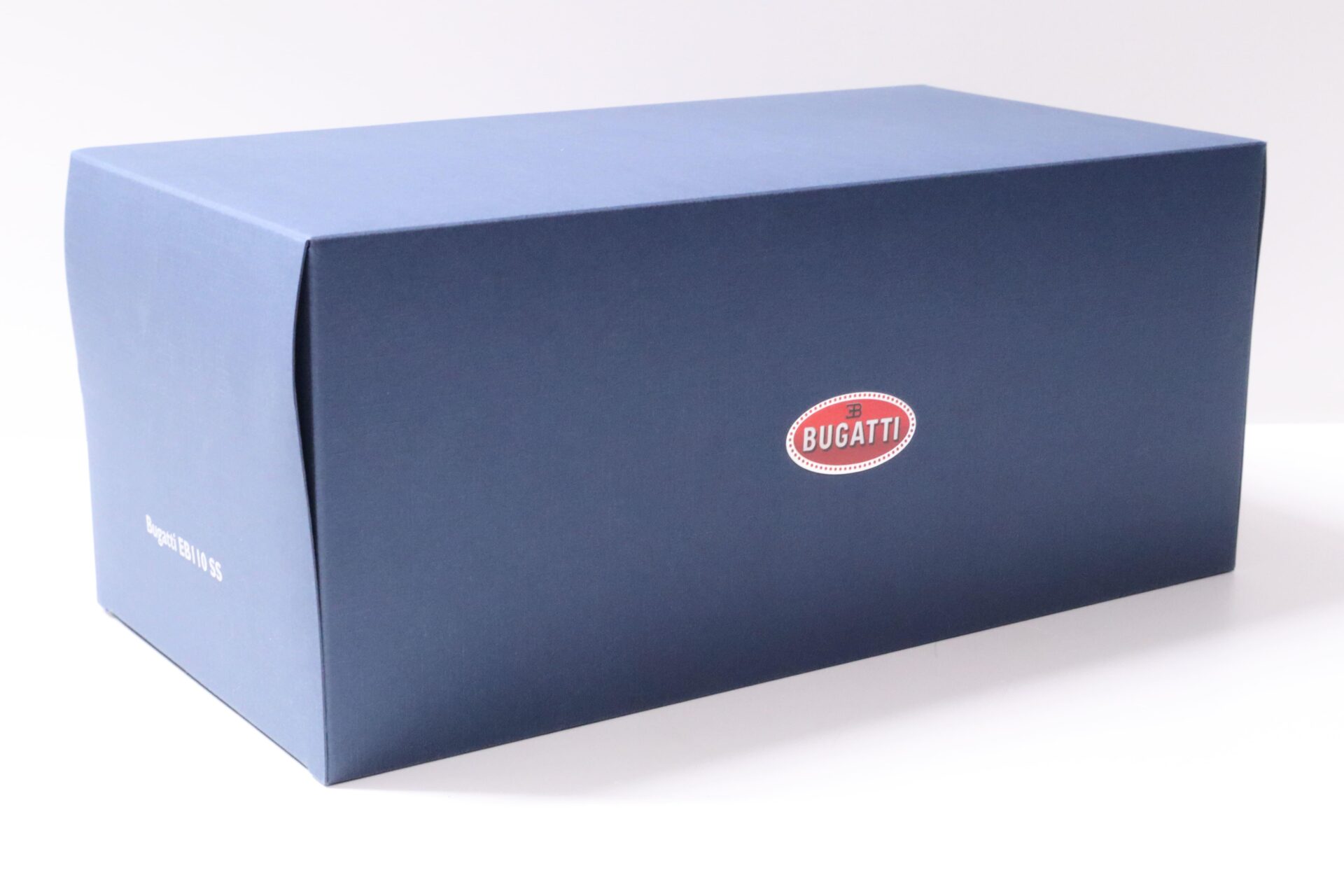 1:18 AUTOart Bugatti EB110 SS 1992 French Racing blue