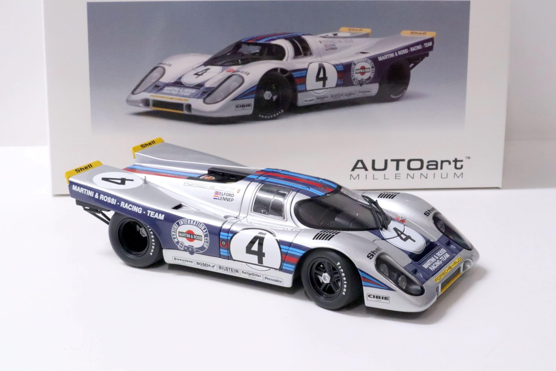 1:18 AUTOart Porsche 917K 24h Daytona 191 VIC Elford/ Van Lennep #4 MARTINI Racing