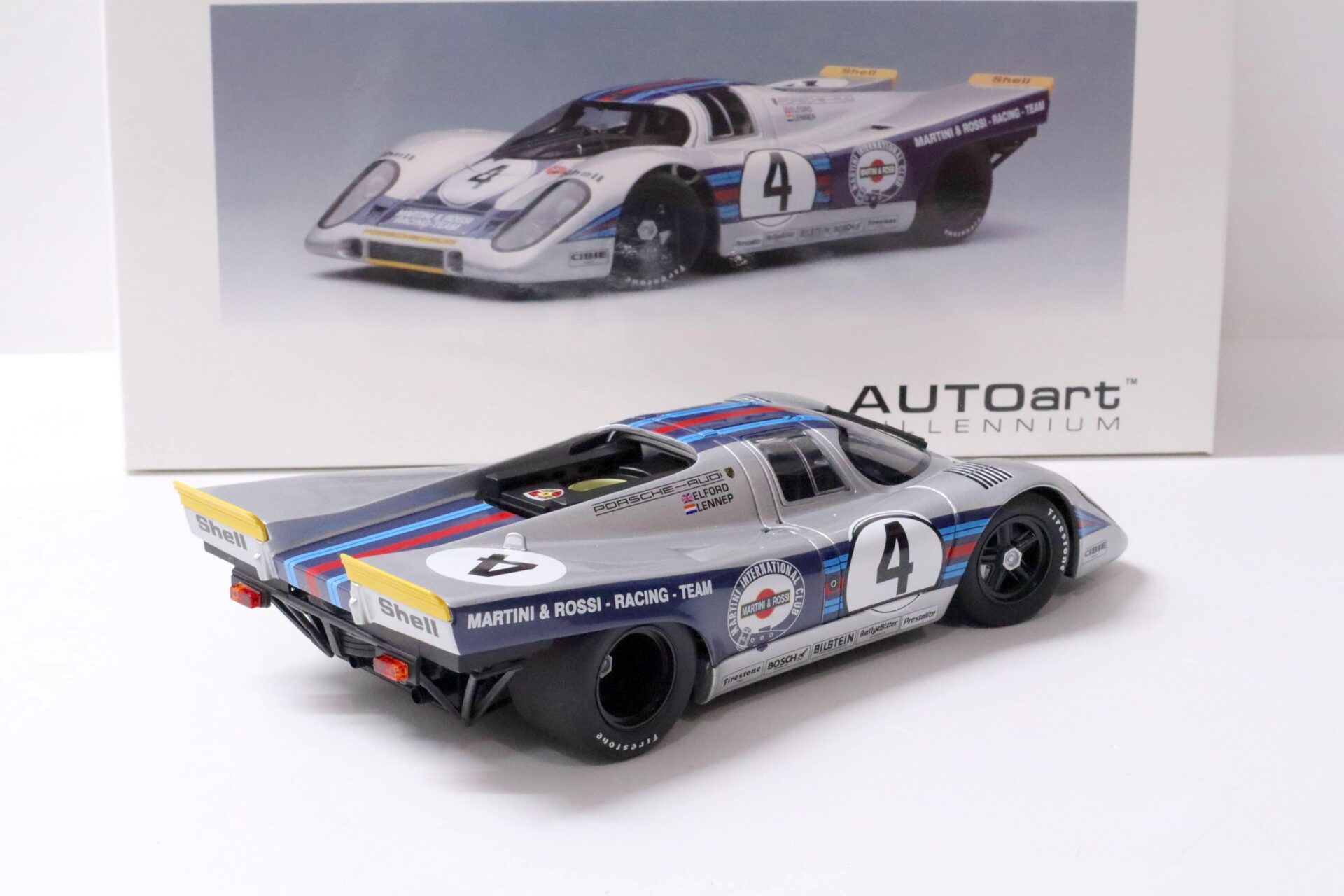 1:18 AUTOart Porsche 917K 24h Daytona 191 VIC Elford/ Van Lennep #4 MARTINI Racing