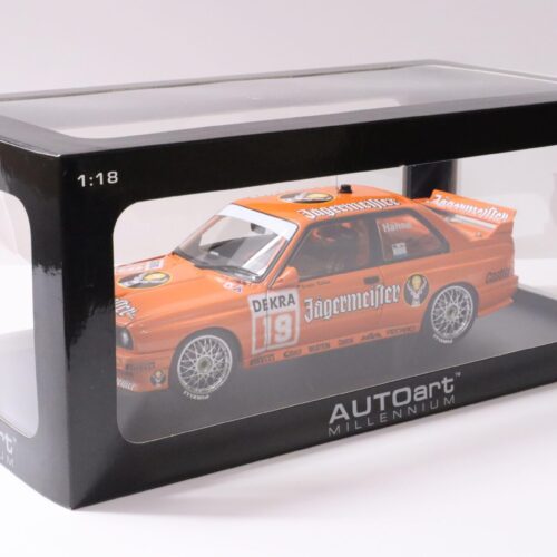 1:18 AUTOart BMW M3 (E30) DTM 1992 JÄGERMEISTER #19 Hahne orange