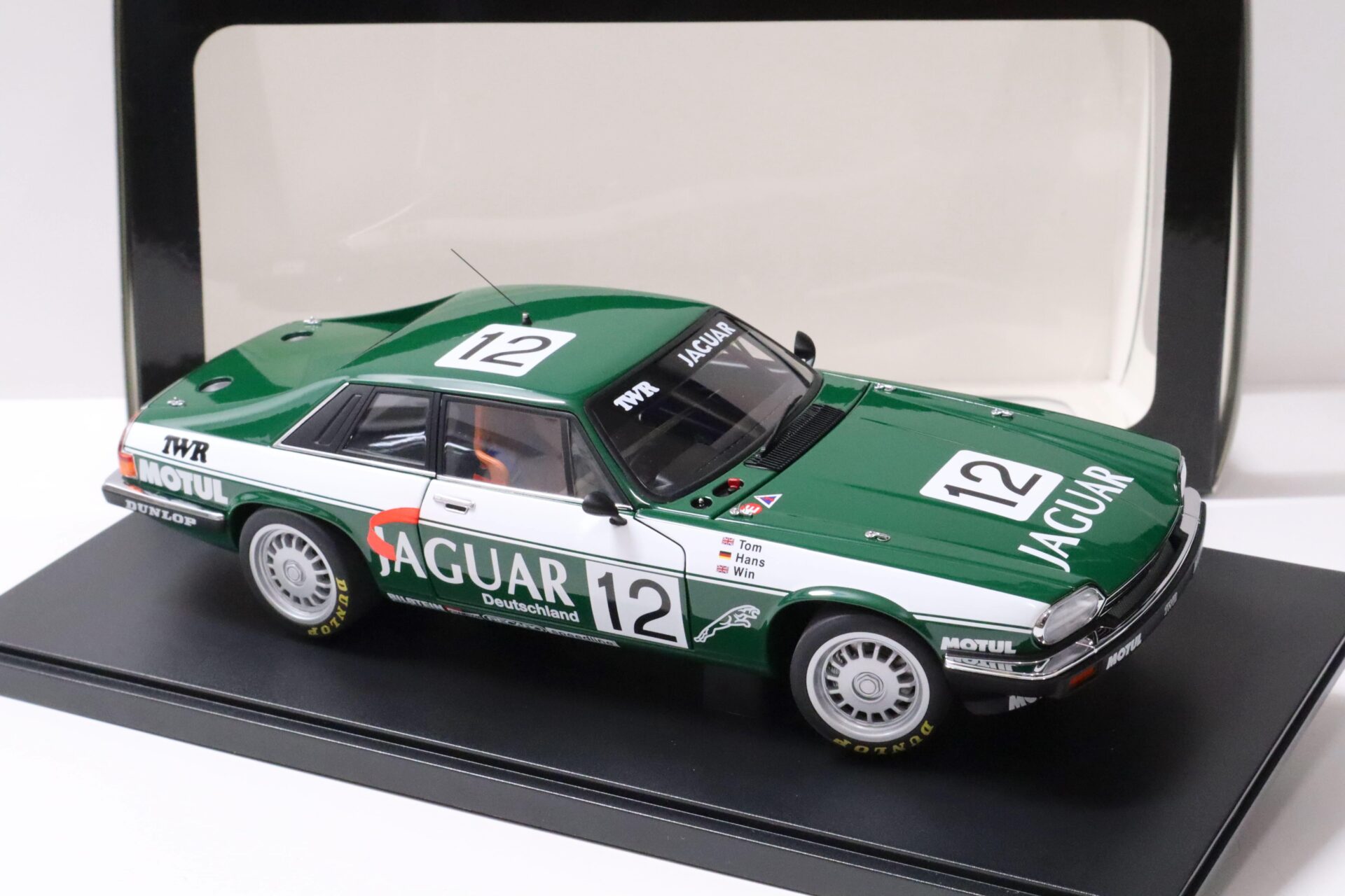1:18 AUTOart Jaguar XJ-S Tar Racing ETCC SPA-Francorchamps 1984 Winner #12