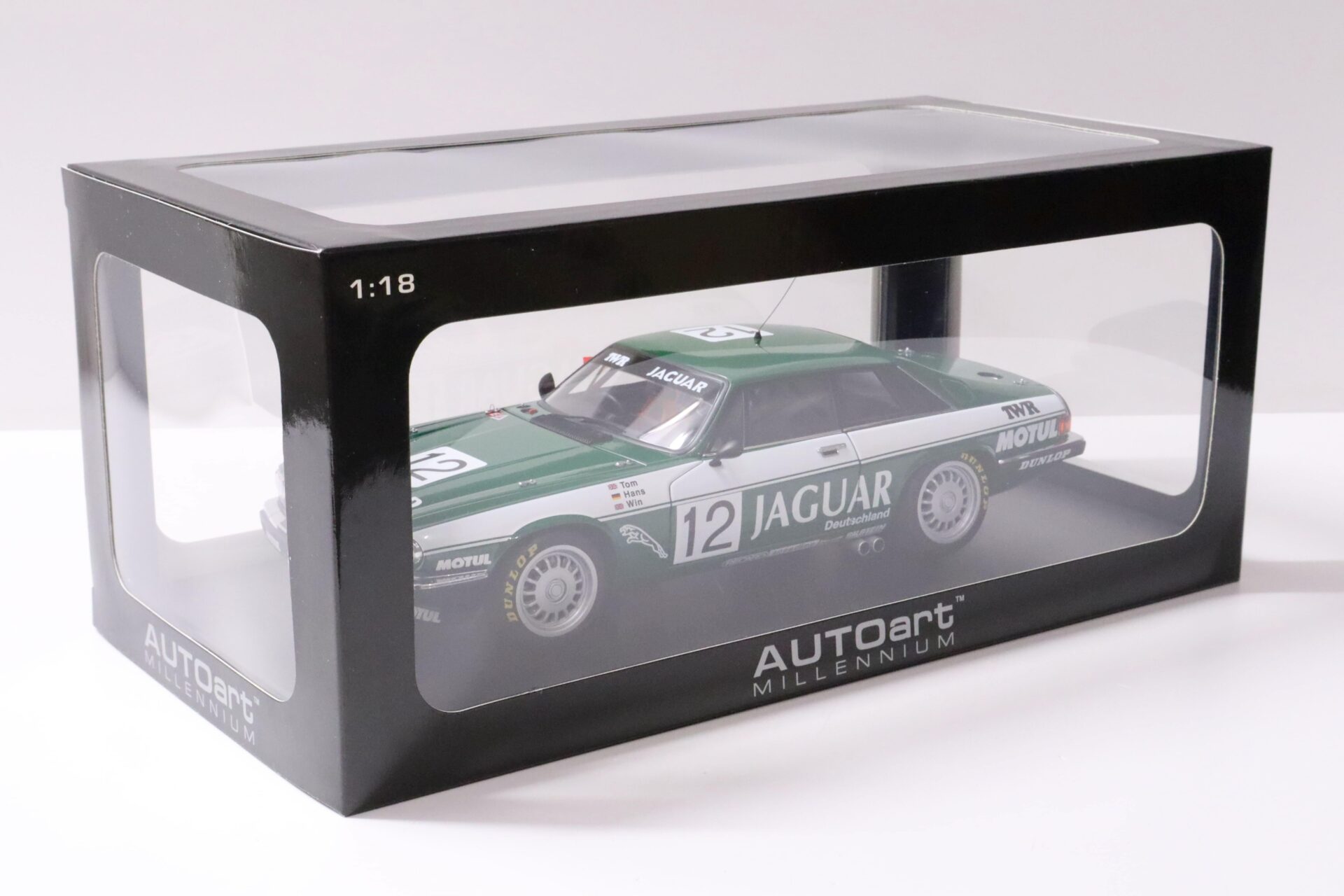 1:18 AUTOart Jaguar XJ-S Tar Racing ETCC SPA-Francorchamps 1984 Winner #12