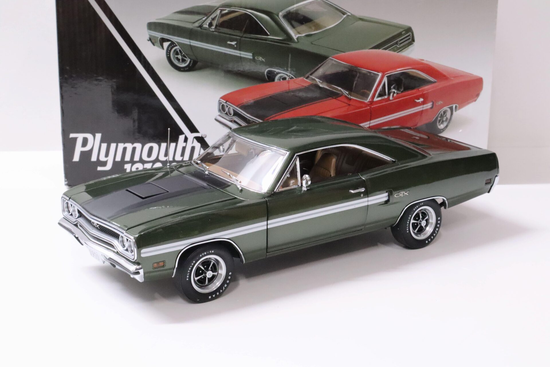 ID 60050 orig.jpg 1:18 GMP 1970 Plymouth GTX Coupe green metallic