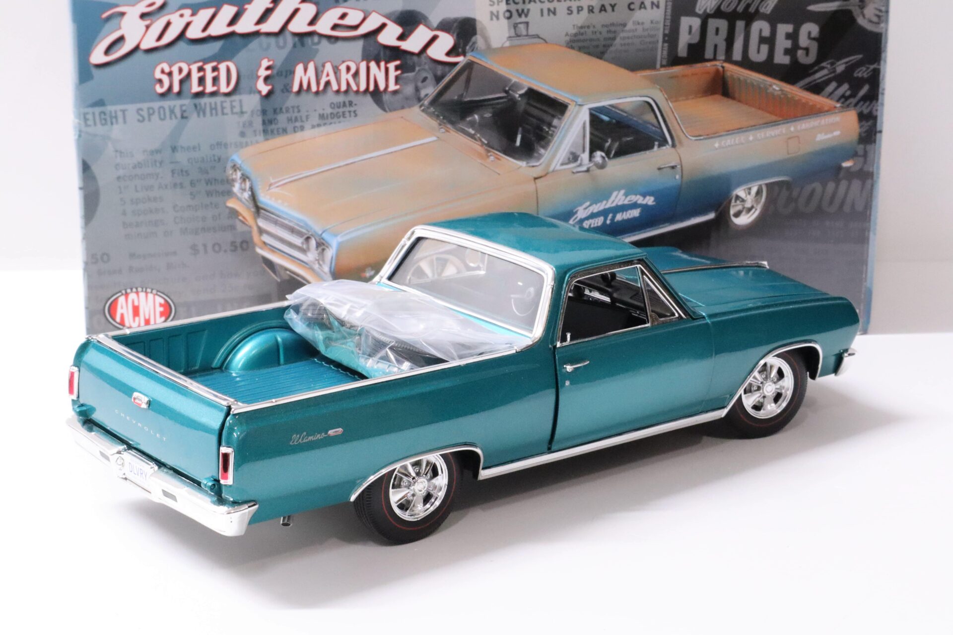 1:18 ACME 1965 Chevrolet El Camino "Southern Speed & Marine" blue Limited 210 pcs.