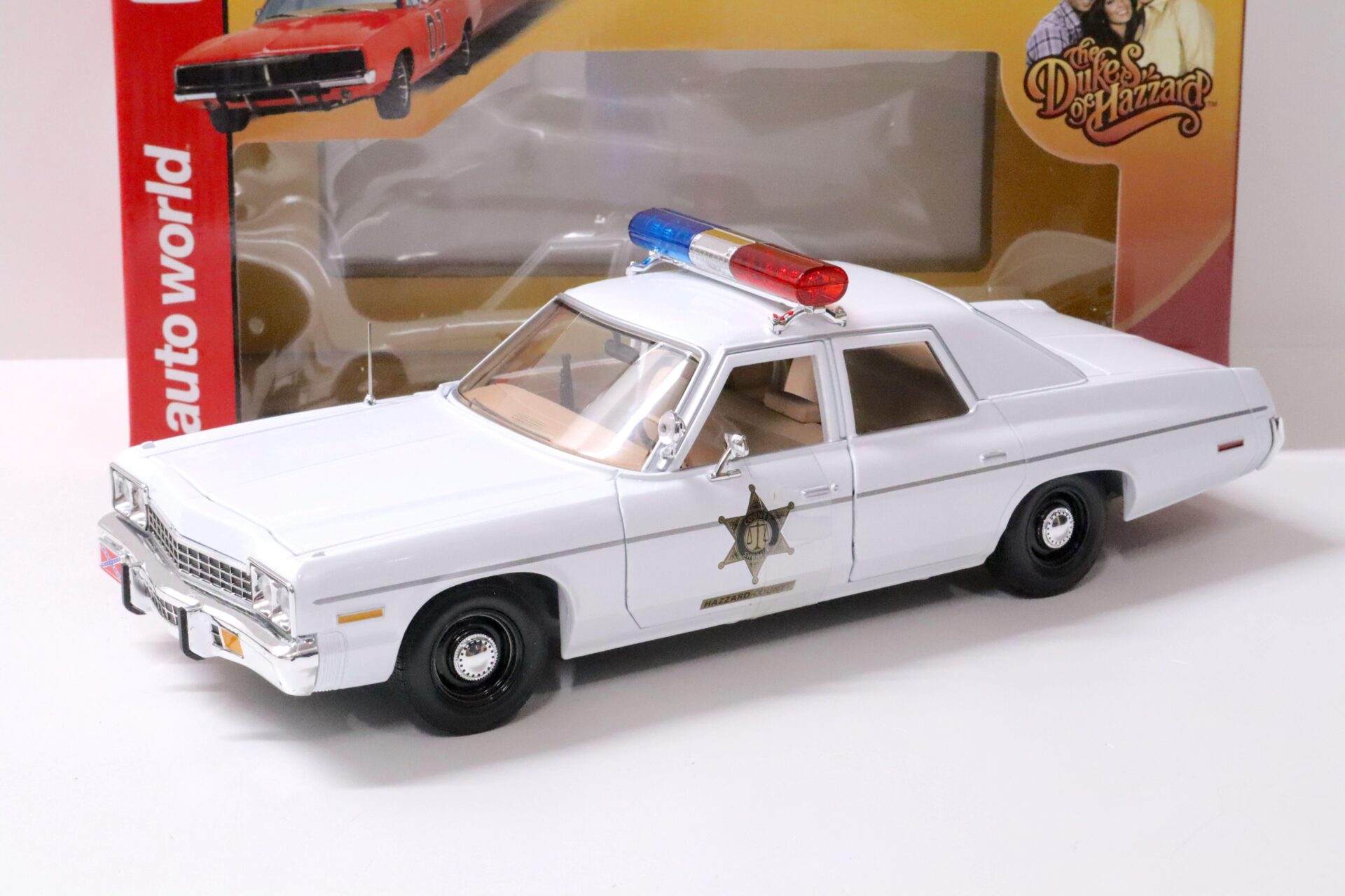 1:18 Auto World 1975 Dodge Monaco Police Car Hazzard Country Dukes of Hazzard