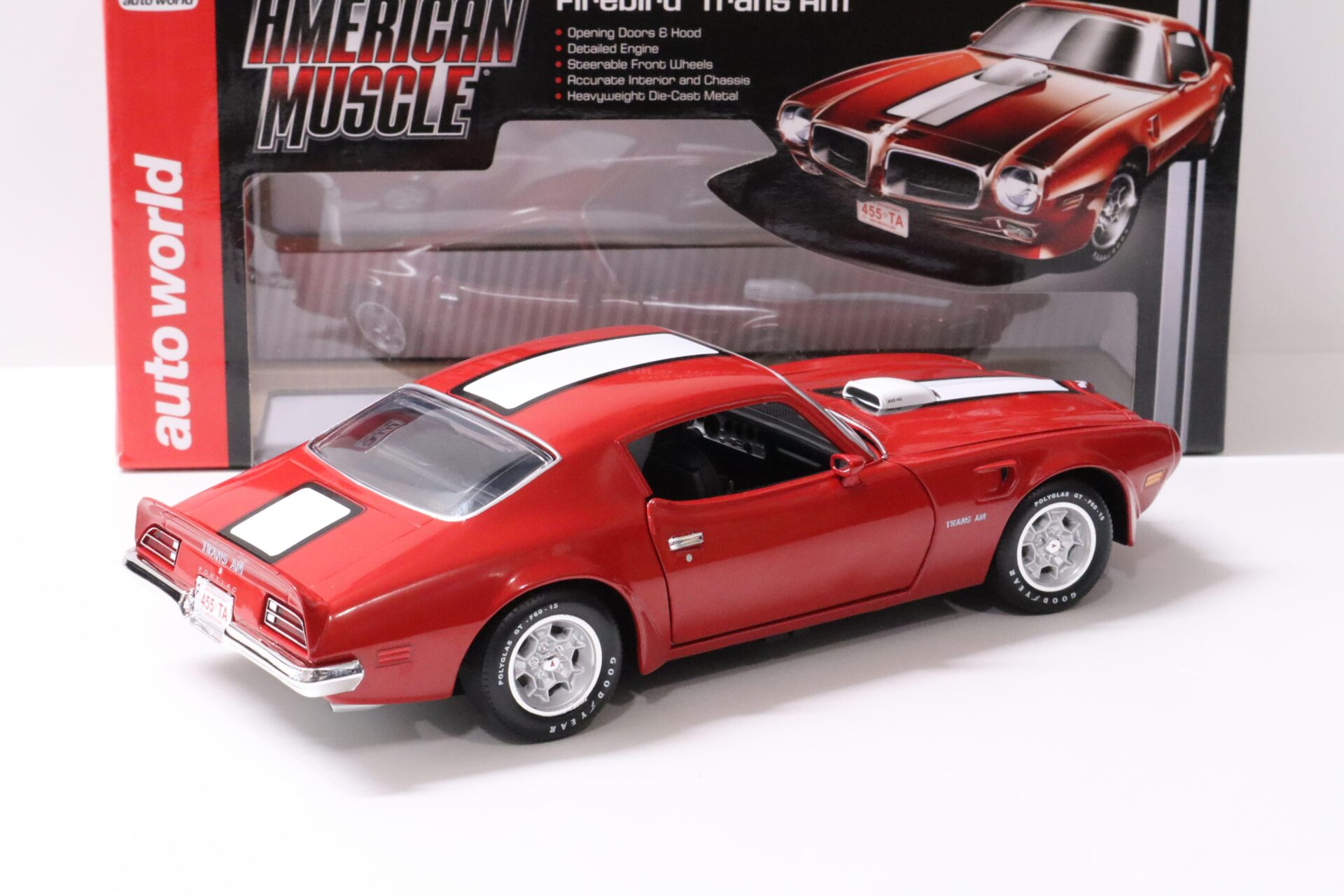 1:18 Auto World 1972 Pontiac Firebird Trans Am Cardinal red