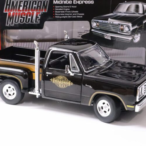 1:18 Auto World 1978 Dodge Warlock Pick-Up Midnite Express black