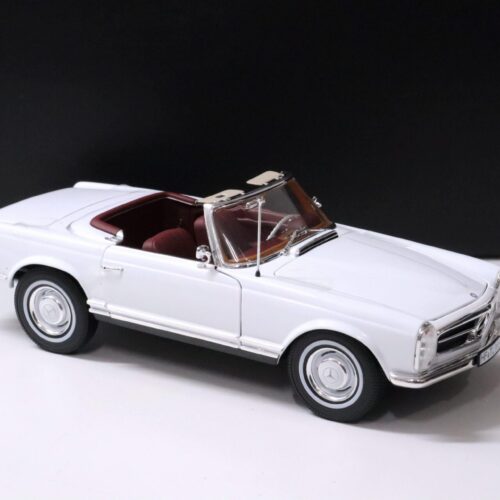 1:18 Norev Mercedes 230SL Pagode Convertible white with Soft Top