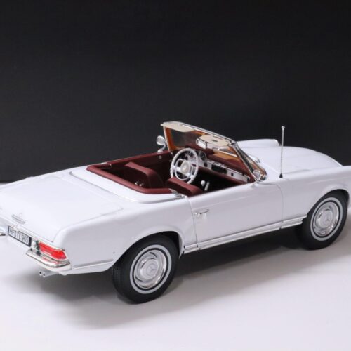 1:18 Norev Mercedes 230SL Pagode Convertible white with Soft Top