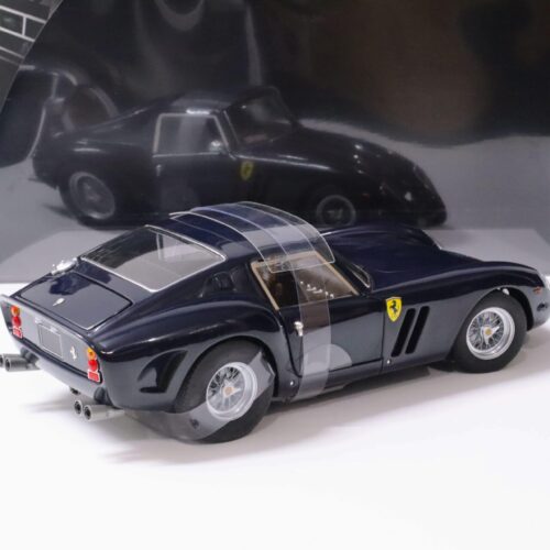 1:18 Hot Wheels Elite Ferrari 250 GTO Coupe "VANILLA SKY" dark blue
