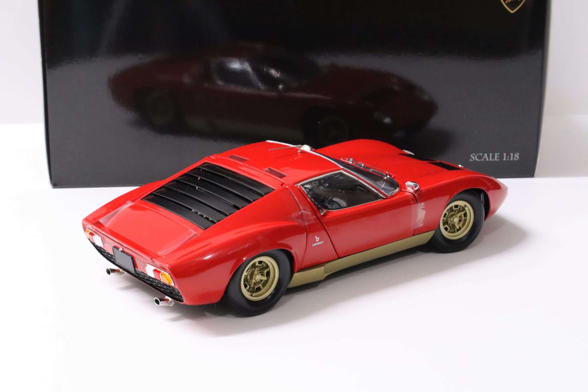 1:18 Kyosho Lamborghini Miura SV Coupe red/ gold