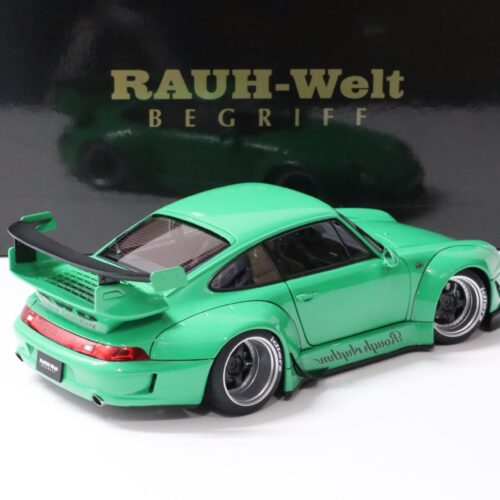 1:18 AUTOart Porsche 911 (993) RWB 993 green/ gun grey wheels