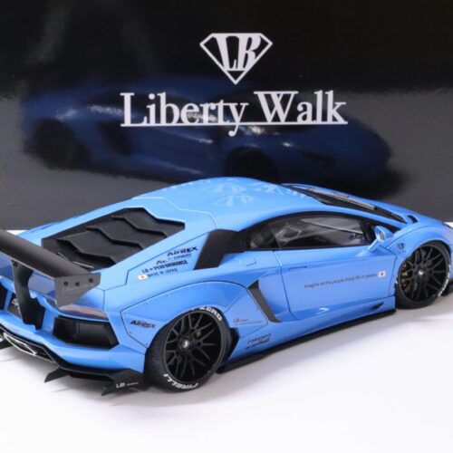 1:18 AUTOart LB-WORKS Lamborghini Aventador metallic sky blue