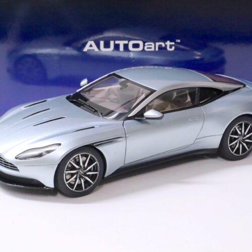 1:18 AUTOart Aston Martin DB11 Coupe Skyfall silver metallic