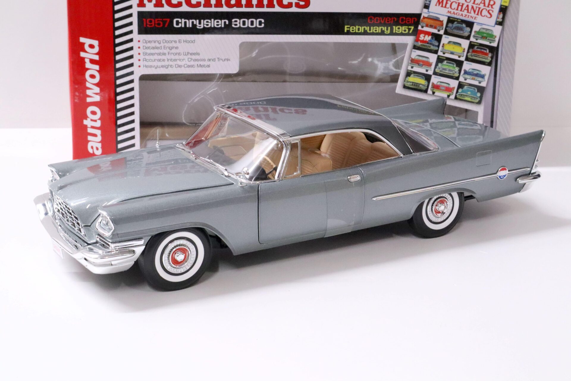 1:18 Auto World Chrysler 300C Coupe 1957 light grey Popular Mechanics
