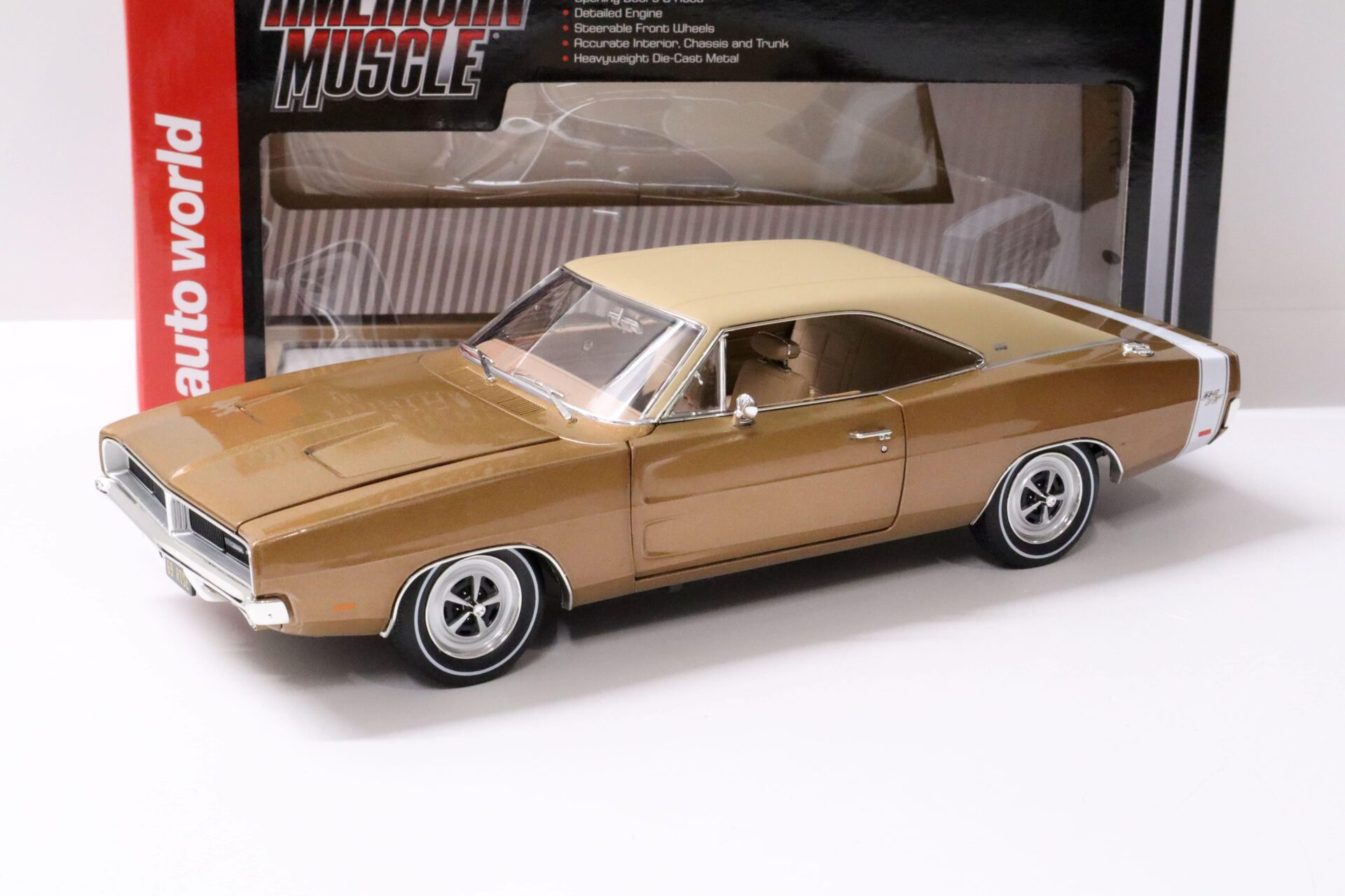 1:18 Auto World 1969 Dodge Charger R/T SE Coupe bronze metallic