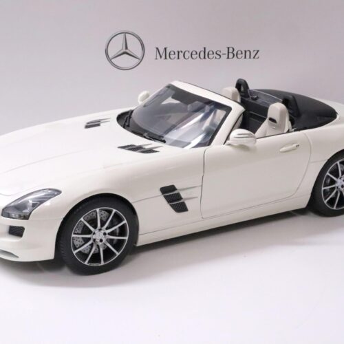 1:12 Premium ClassiXXs Mercedes SLS AMG Roadster mystic white DEALER VERSION