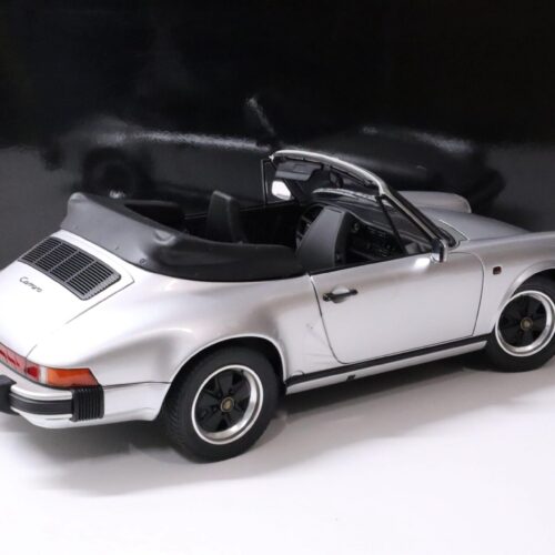 1:12 Premium ClassiXXs Porsche 911 Carrera 3.2 Cabriolet silver metallic