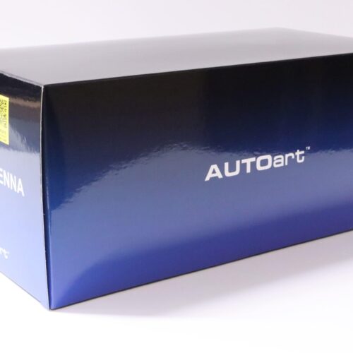 1:18 AUTOart McLAREN Senna 2018 Trophy Kyanos/ blue