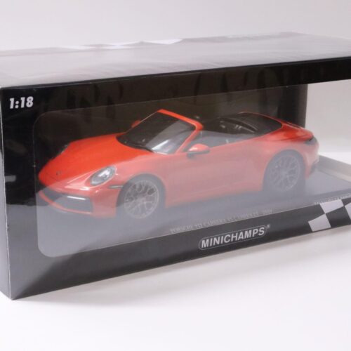 1:18 Minichamps Porsche 911 (992) Carrera 4S Cabriolet orange 2019