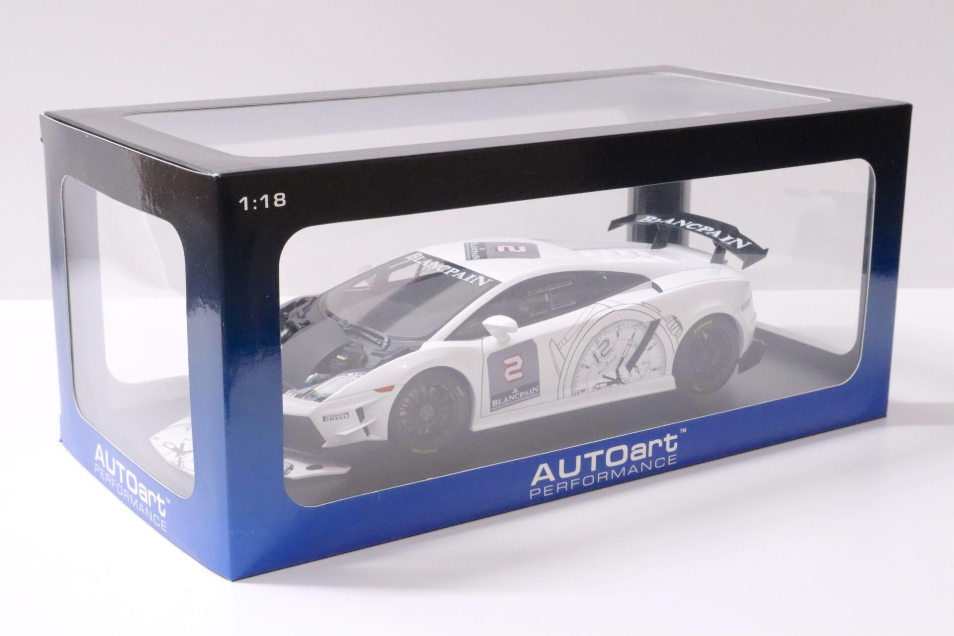 1:18 AUTOart Lamborghini Gallardo LP560-4 Super Trofeo white/ Blancpain #2