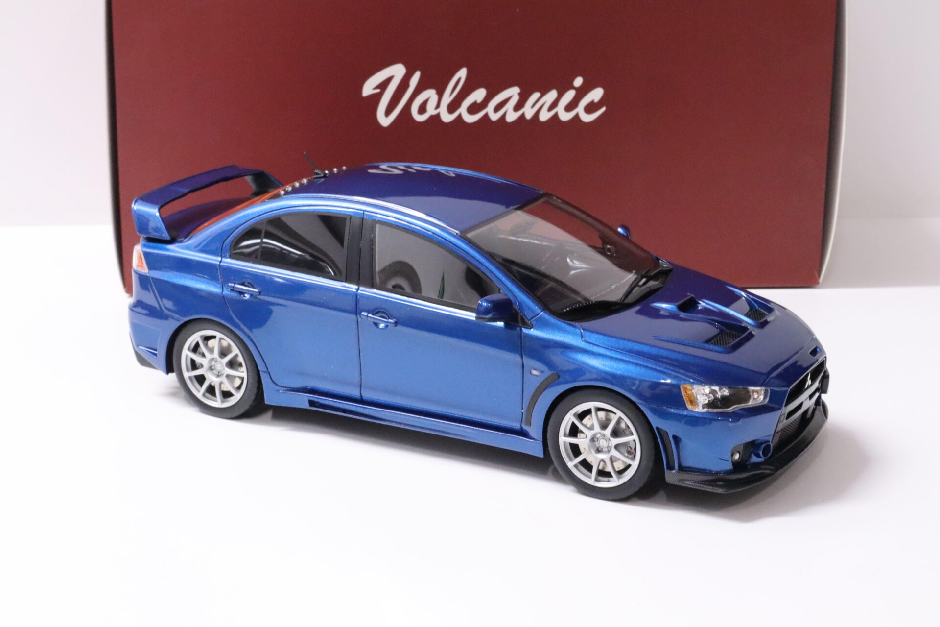 1:18 BM Creations Mitsubishi Lancer Evolution EVO X FQ400 LHD blue metallic