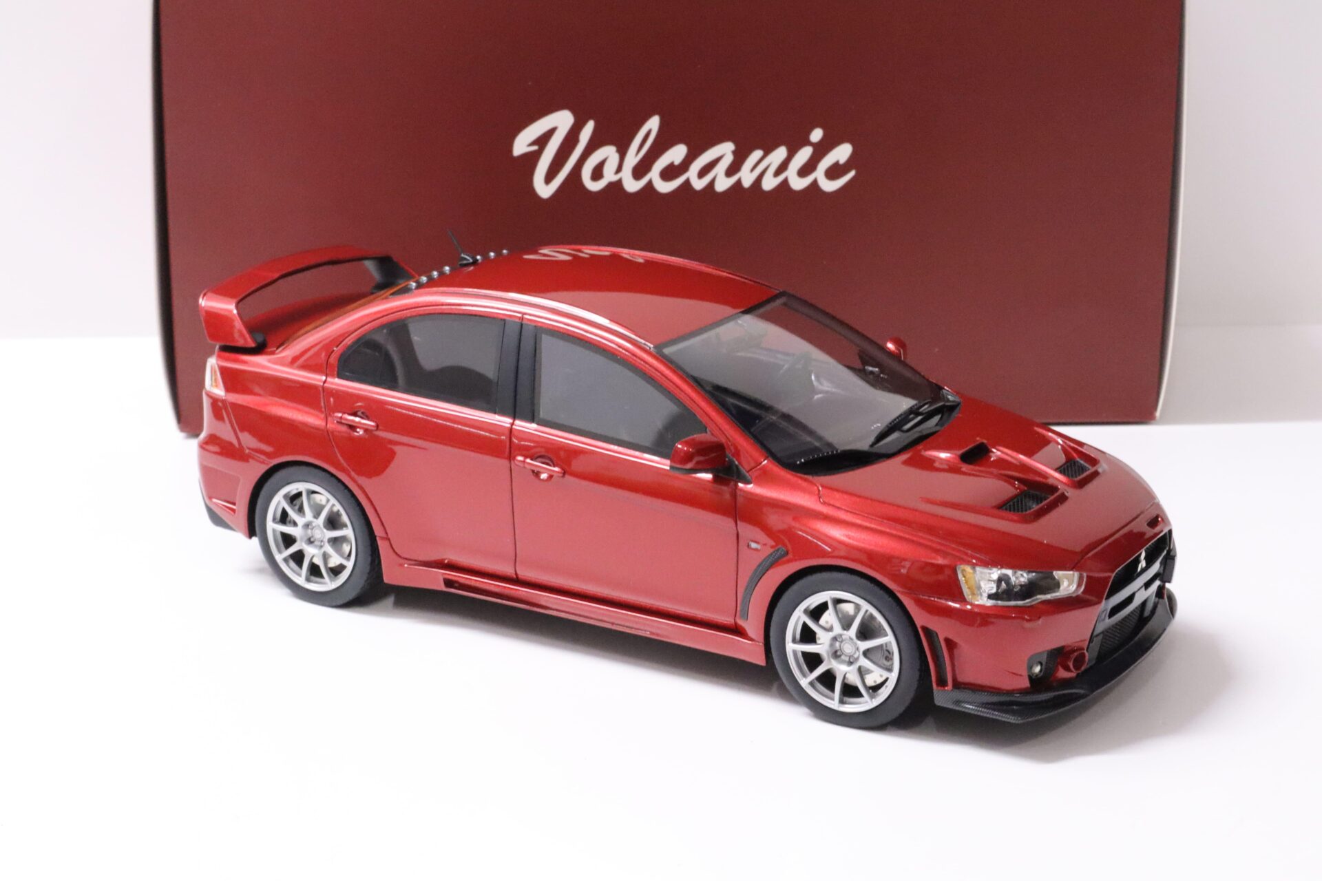 1:18 BM Creations Mitsubishi Lancer Evolution EVO X FQ400 RHD red metallic