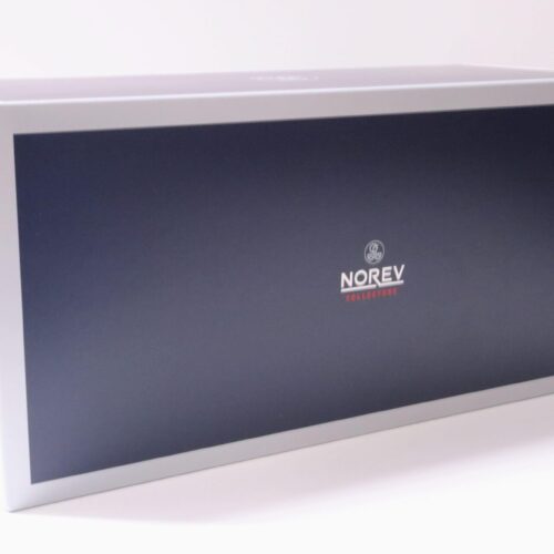 1:18 Norev Mercedes Sprinter Kasten 2018 silver metallic