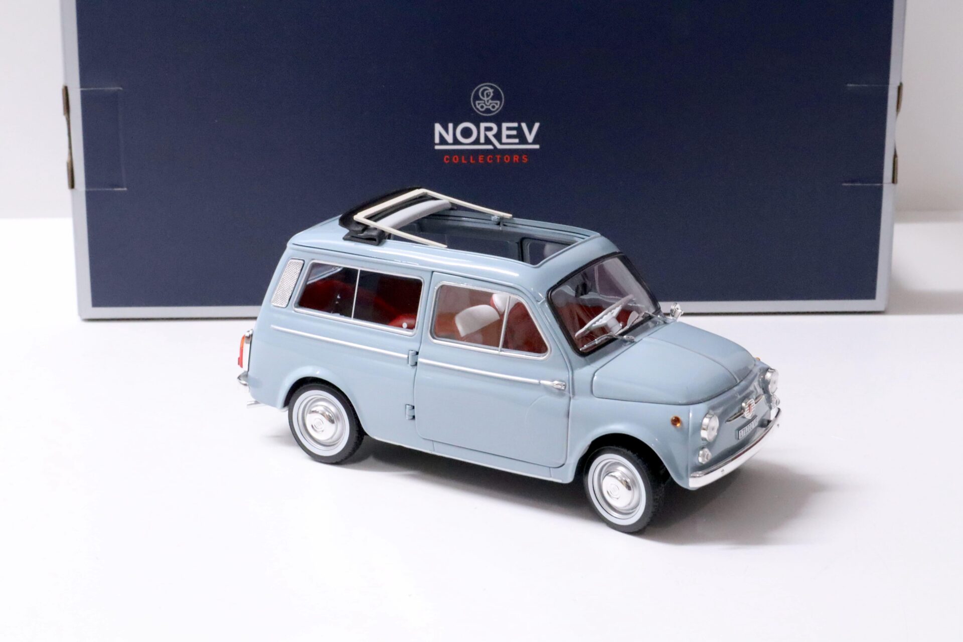 1:18 Norev Fiat 500 Giardiniera 1964 Cenere blue