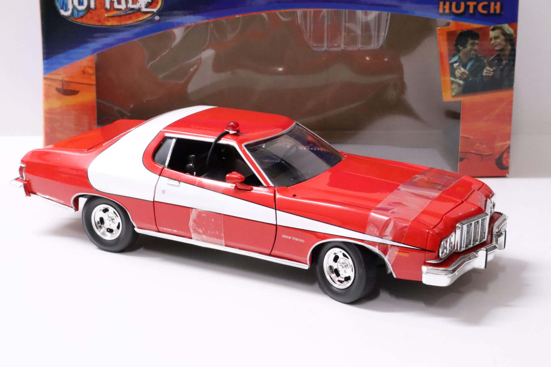 1:18 ERTL Joyride Ford Gran Torino Starsky & Hutch red/ white