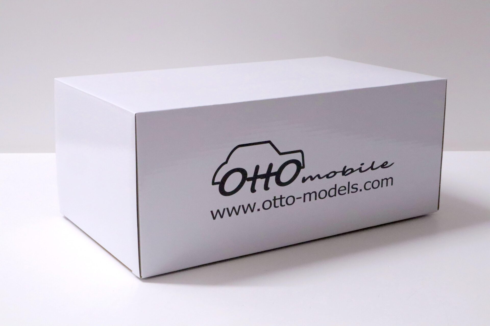 1:18 OTTO mobile OT917 Peugeot 206 RC Recife blue 2003