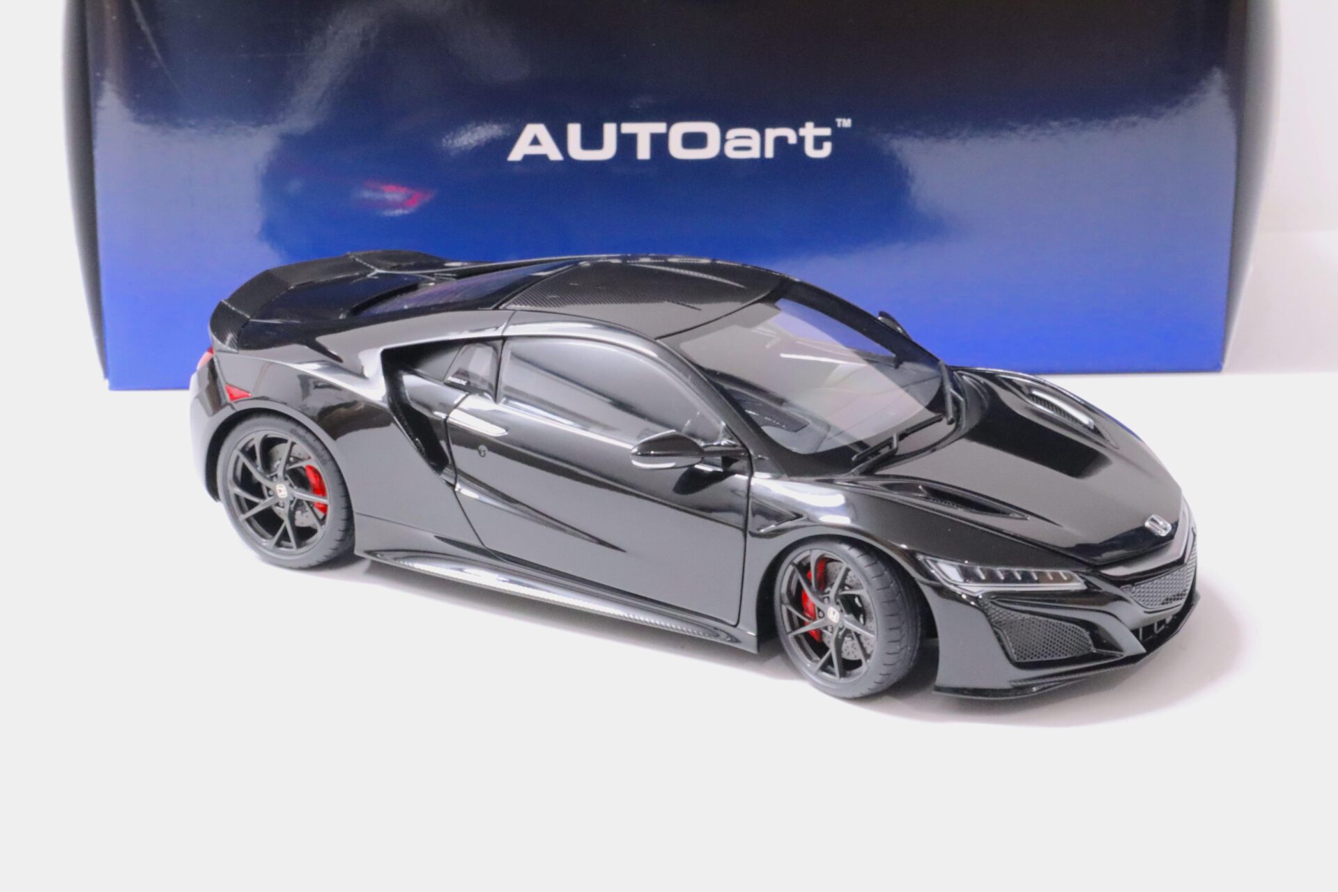 1:18 AUTOart Honda NSX (NC1) Coupe black 2016
