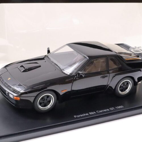 1:18 AUTOart Porsche 924 Carrera GT 1980 black