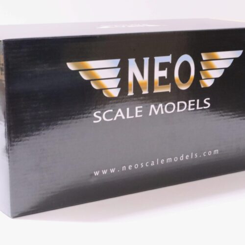 1:18 NEO Cadillac Series 62 Club Coupe Sedanette 1949 dark red