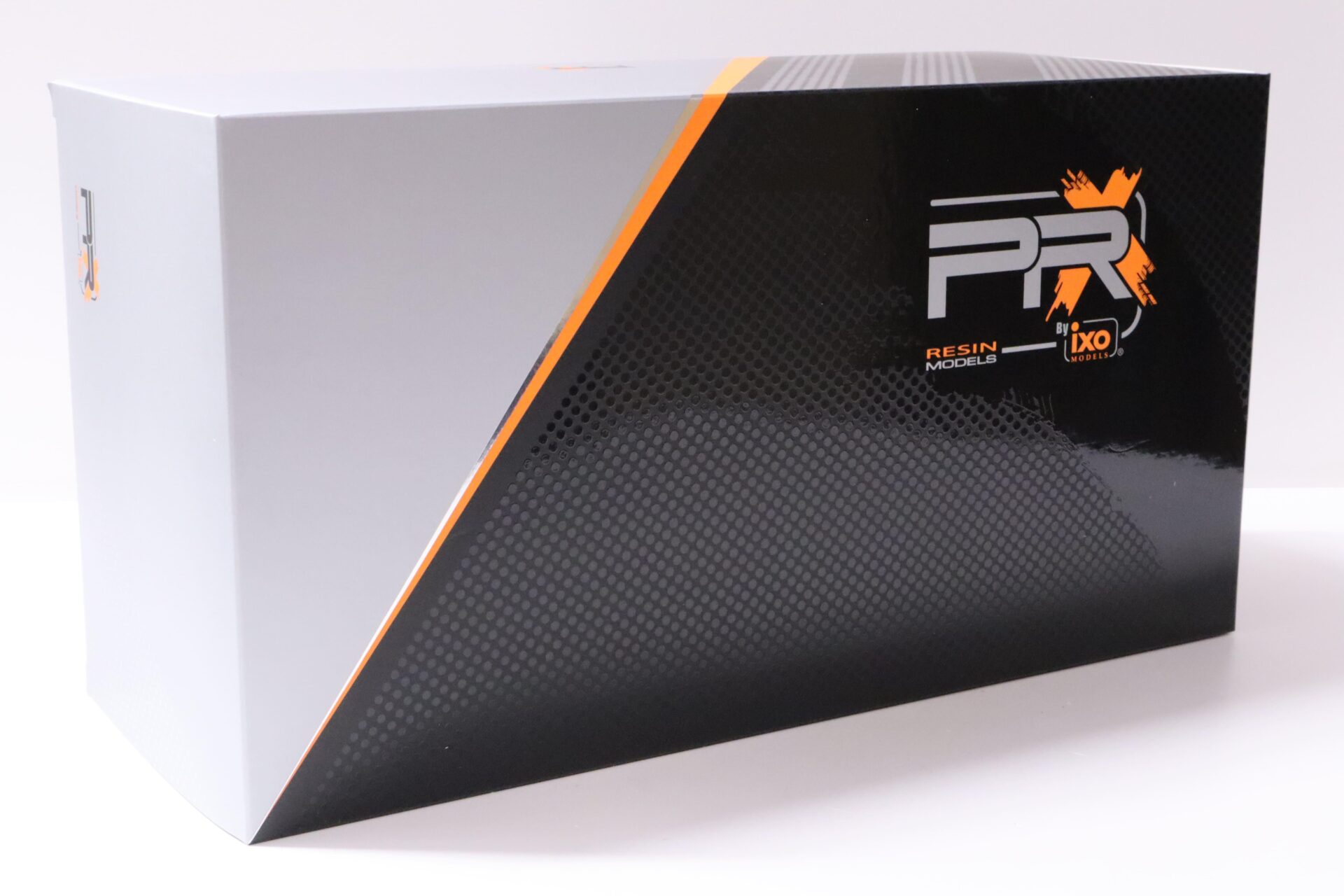 1:18 PremiumX Stutz Blackhawk Convertible black 1971