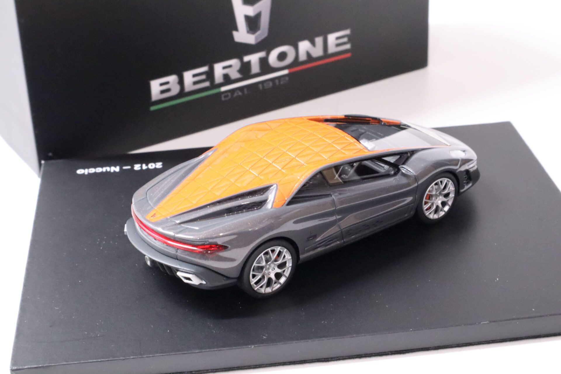 1:43 La Mini Miniera 2012 Nuccio Bertone grey/ orange Limited