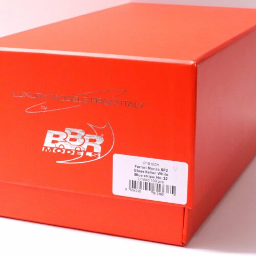 1:18 BBR Ferrari Monza SP2 Gloss Italian white/ blue stripes #22 with display Limited Edition