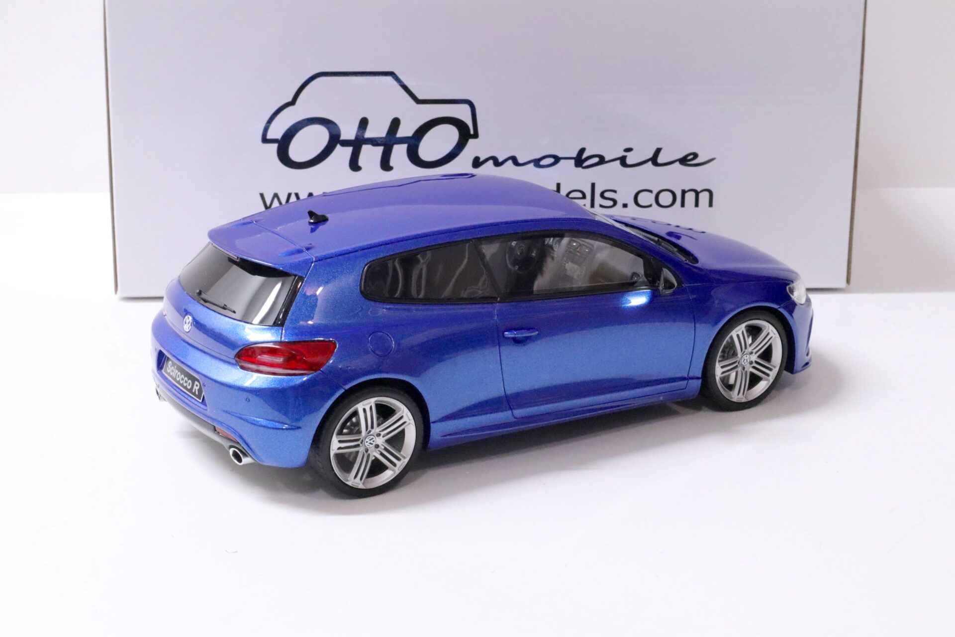 1:18 OTTO mobile OT390 VW Scirocco 3 Phase 1 R Rising blue metallic 2008