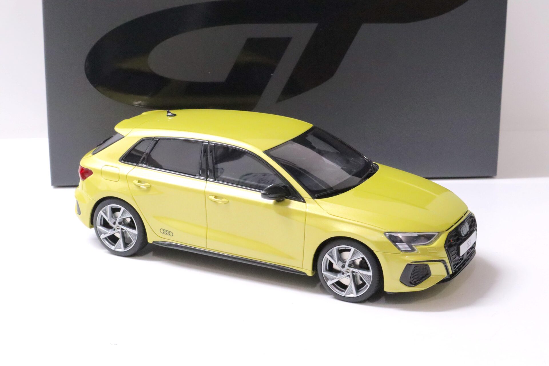 1:18 GT Spirit GT364 Audi S3 Sportback yellow metallic 2020