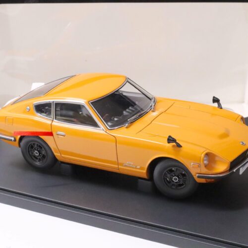 1:18 AUTOart Nissan Fairlady Z432 (PS30) Coupe RHD orange
