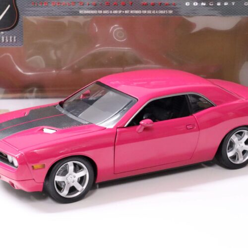 1:18 Highway61 Dodge Challenger Concept Car 2005 Panther pink