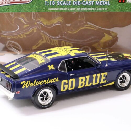 1:18 Highway61 Ford Mustang Boss 302 Coupe 1970 Sports Art Michigan Wolverines