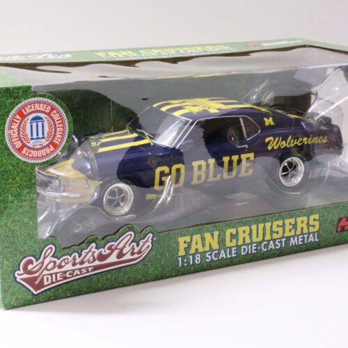 1:18 Highway61 Ford Mustang Boss 302 Coupe 1970 Sports Art Michigan Wolverines
