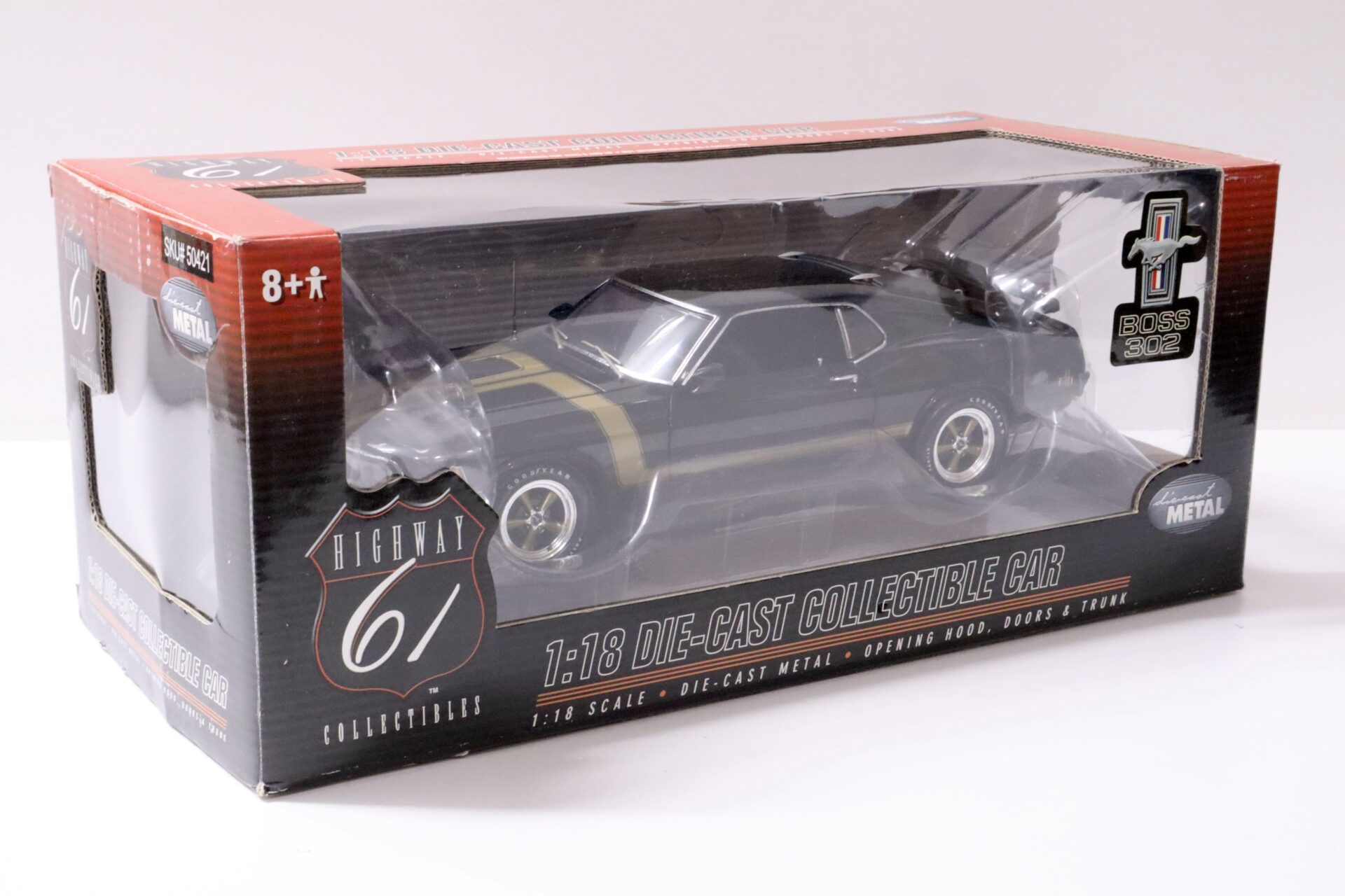 1:18 Highway61 Ford Mustang Boss 302 Coupe black/ gold stripes