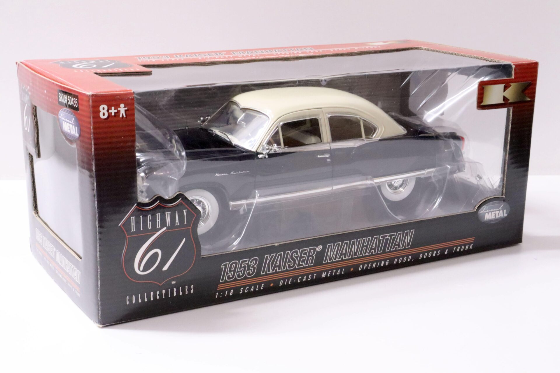 1:18 Highway61 Kaiser Manhattan 1953 black/ white 50435