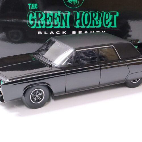 1:18 AUTOart Chrysler Imperial 1965 Black Beauty - The Green Hornet 71546