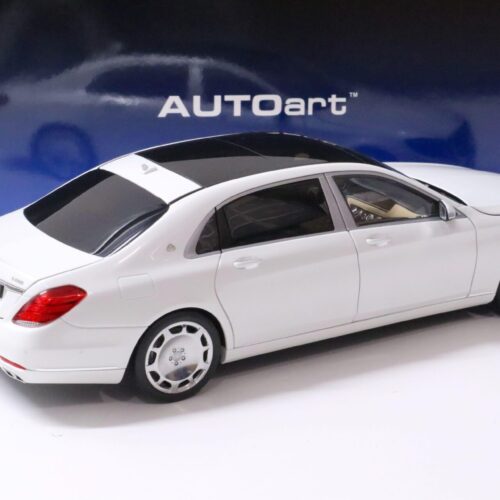 1:18 AUTOart Mercedes - Maybach S-Klasse S600 Limousine white