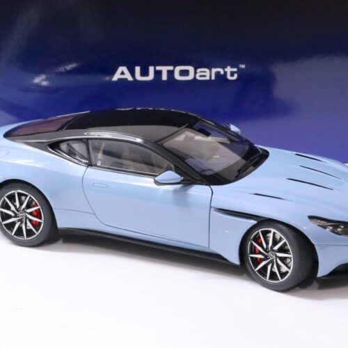 1:18 AUTOart Aston Martin DB11 Coupe Q Frosted Glass blue 70268
