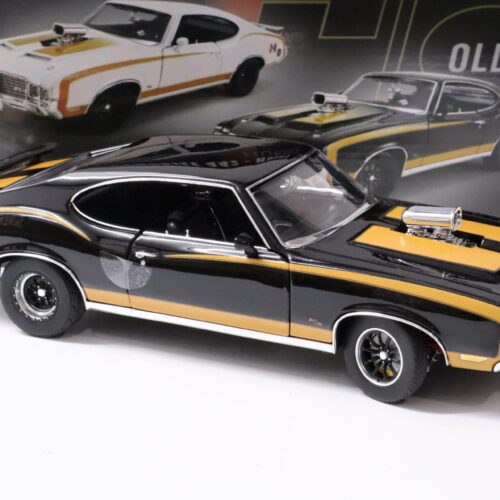 1:18 ACME 1972 Oldsmobile 442 Coupe HURST Drag Outlaw black/ gold