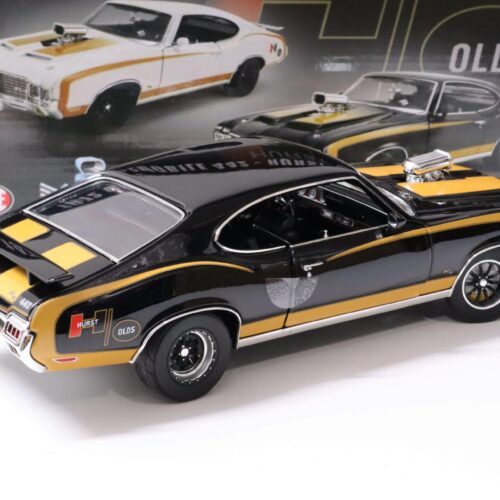 1:18 ACME 1972 Oldsmobile 442 Coupe HURST Drag Outlaw black/ gold